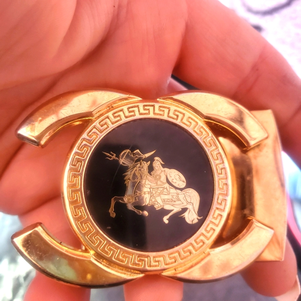 Chanel belt buckle